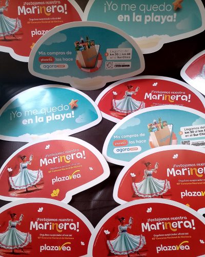 Abanicos de cartón plastificado 1123